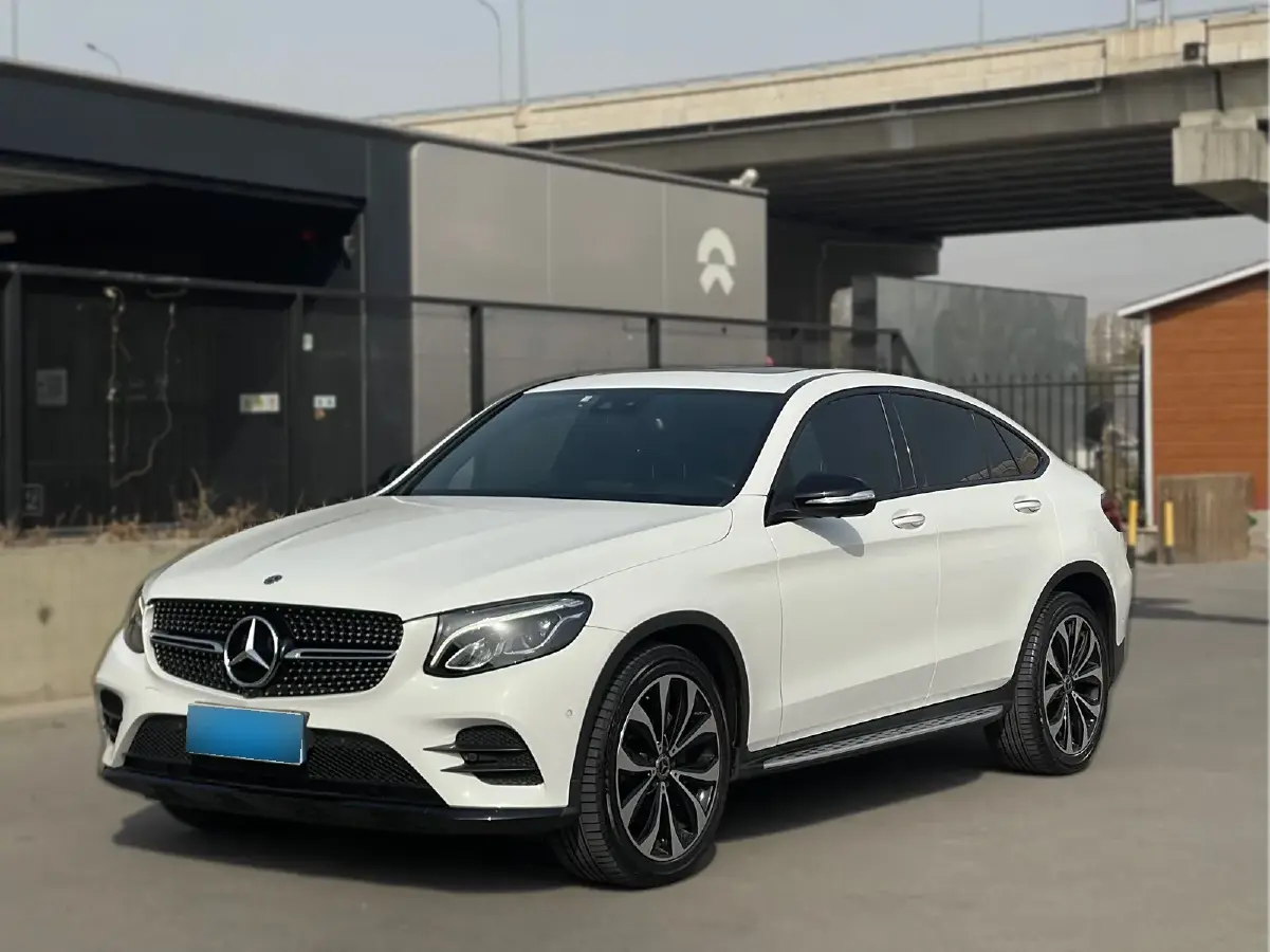 2019 Mercedes-Benz GLC Coupe 2.0T 211HP L4 9AT