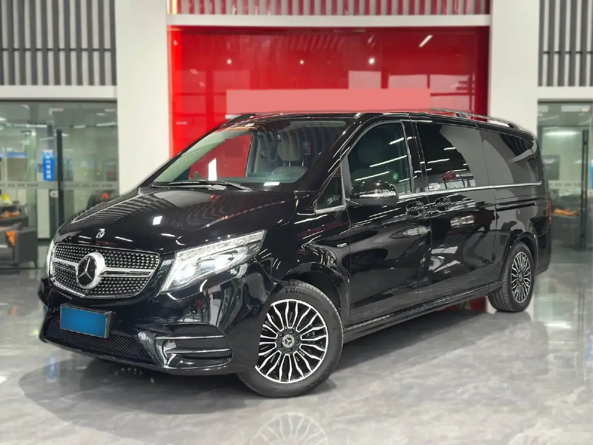 2018 Mercedes-Benz V Class 2.0T 211HP L4 7AT