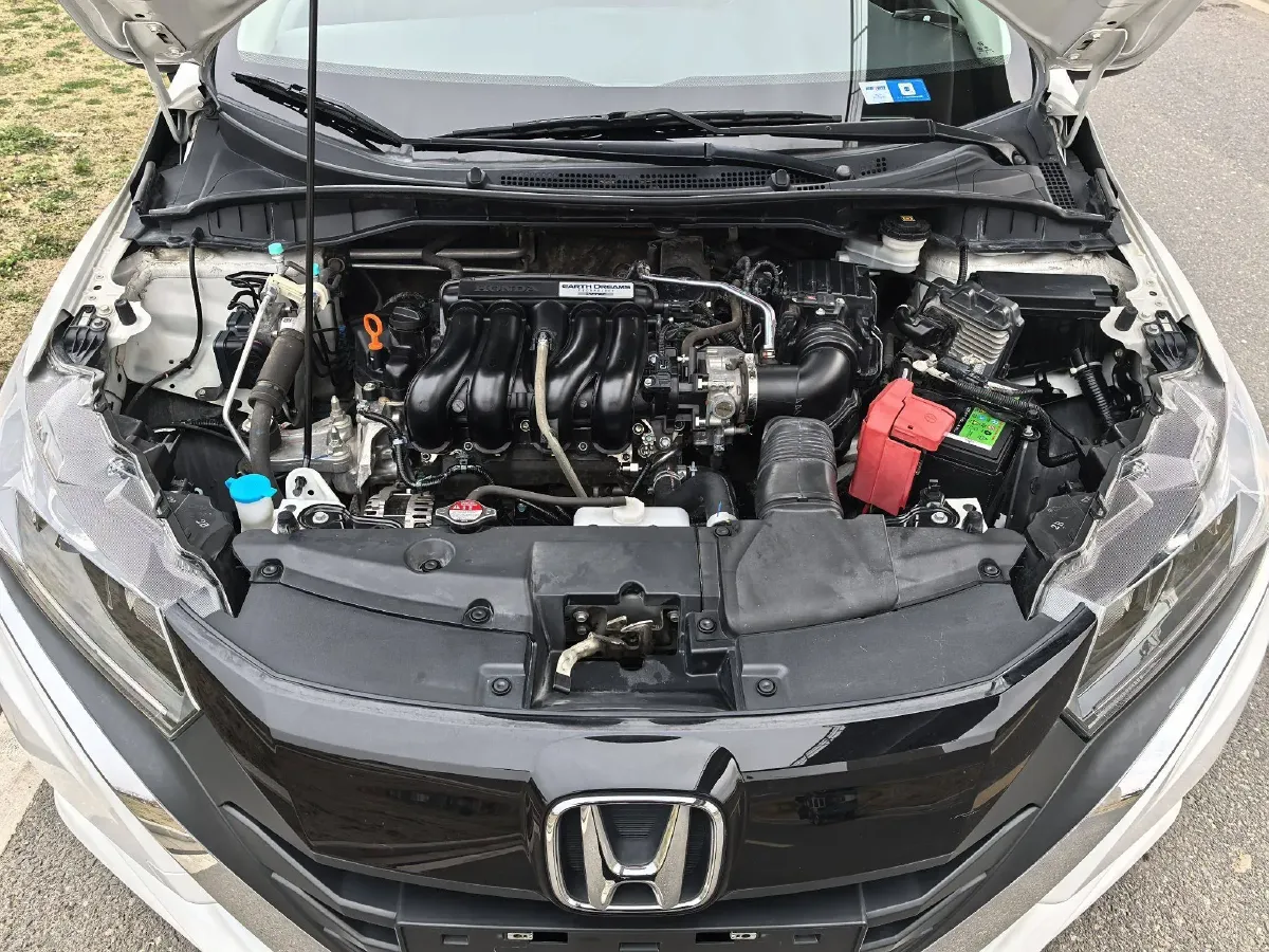 2017 Honda Gienia 1.5L 131HP L4 CVT,autocango,china used car exporter,china ev exporter,chinese used car exporter,chinese used ev exporter