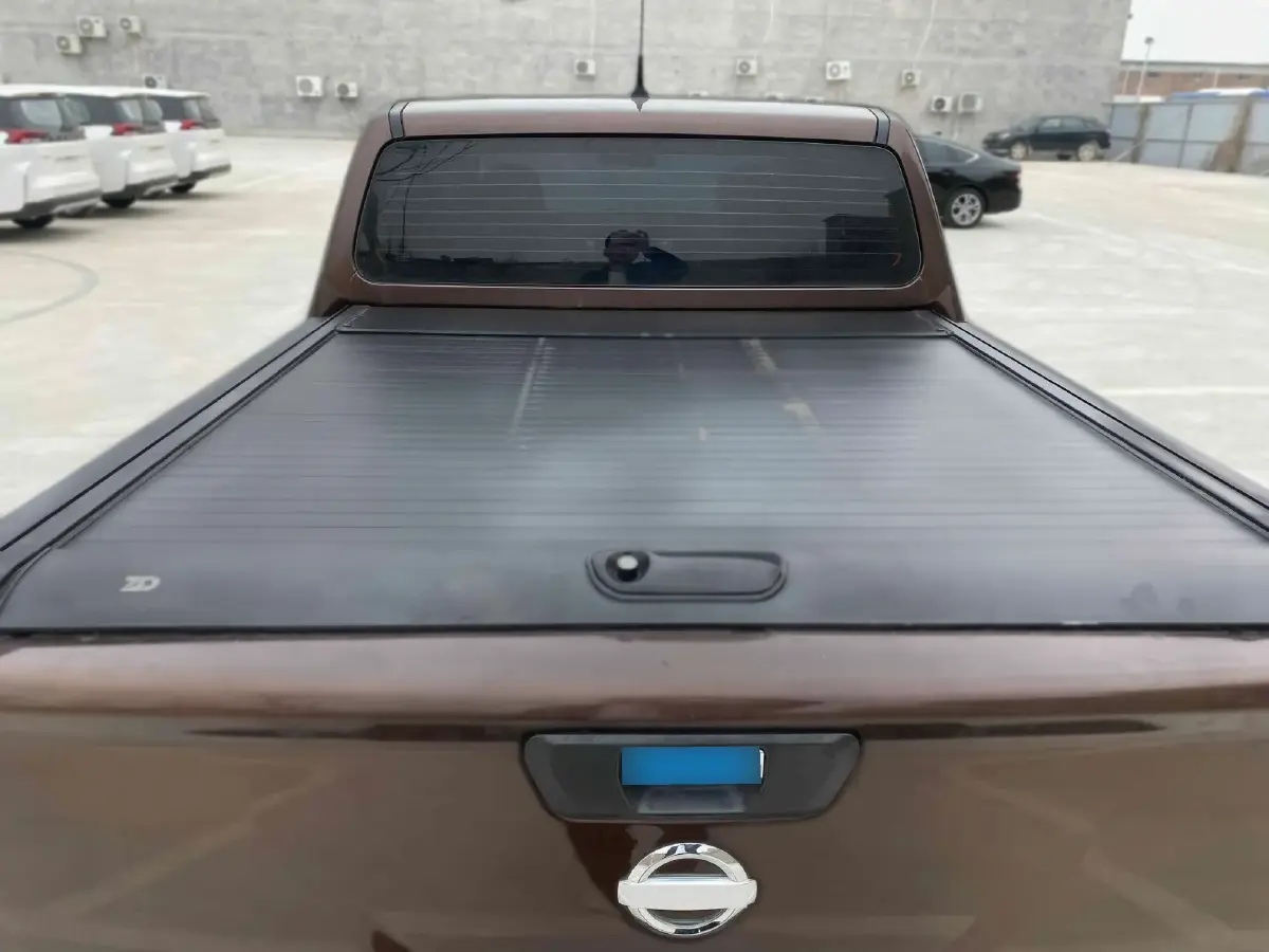 2017 Nissan Navara 2.5L 184HP L4 7AT,autocango,china used car exporter,china ev exporter,chinese used car exporter,chinese used ev exporter
