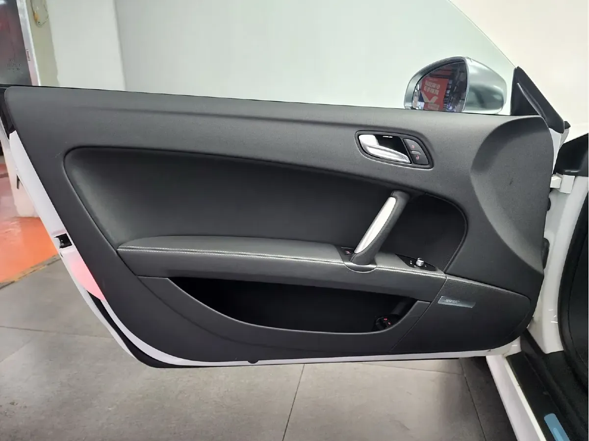 2013 Audi TTS 2.0T 272HP L4 6DCT,autocango,china used car exporter,china ev exporter,chinese used car exporter,chinese used ev exporter