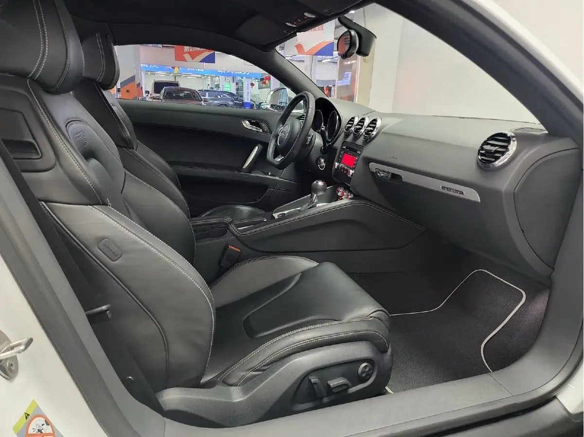 2013 Audi TTS 2.0T 272HP L4 6DCT,autocango,china used car exporter,china ev exporter,chinese used car exporter,chinese used ev exporter