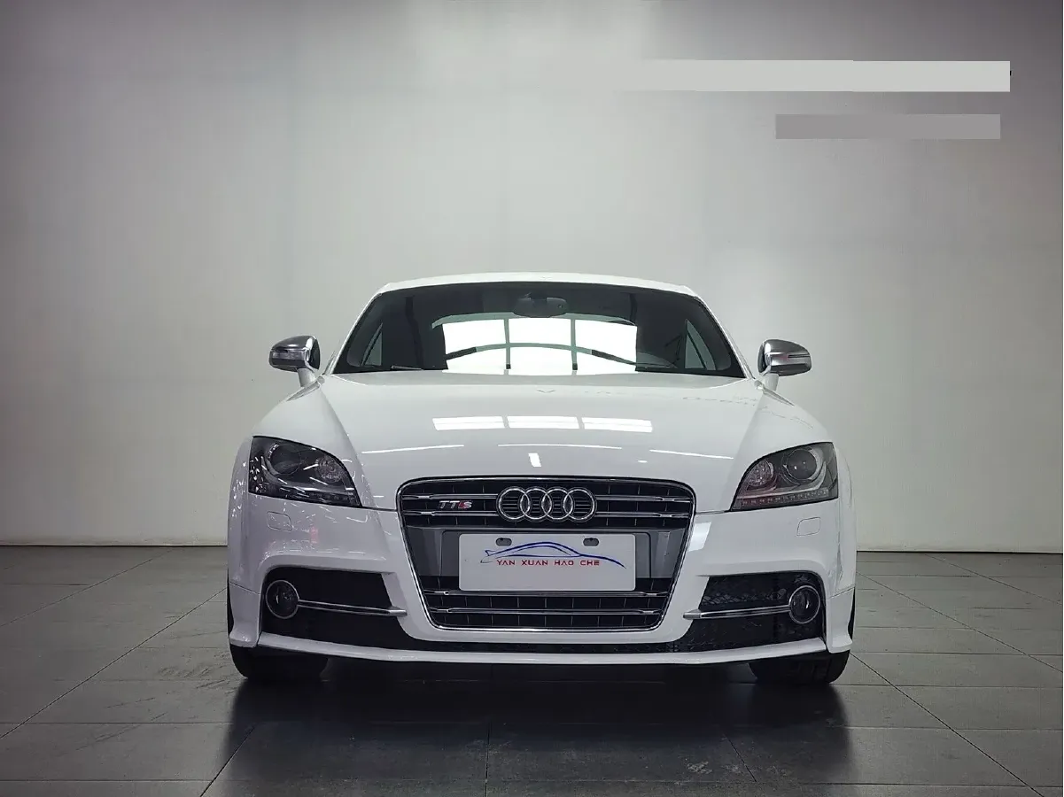 2013 Audi TTS 2.0T 272HP L4 6DCT,autocango,china used car exporter,china ev exporter,chinese used car exporter,chinese used ev exporter