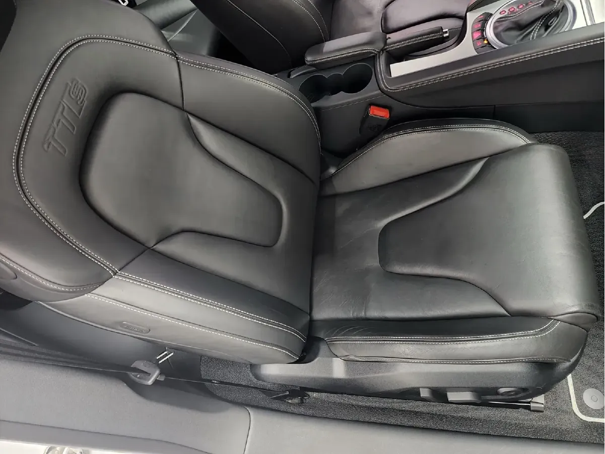 2013 Audi TTS 2.0T 272HP L4 6DCT,autocango,china used car exporter,china ev exporter,chinese used car exporter,chinese used ev exporter