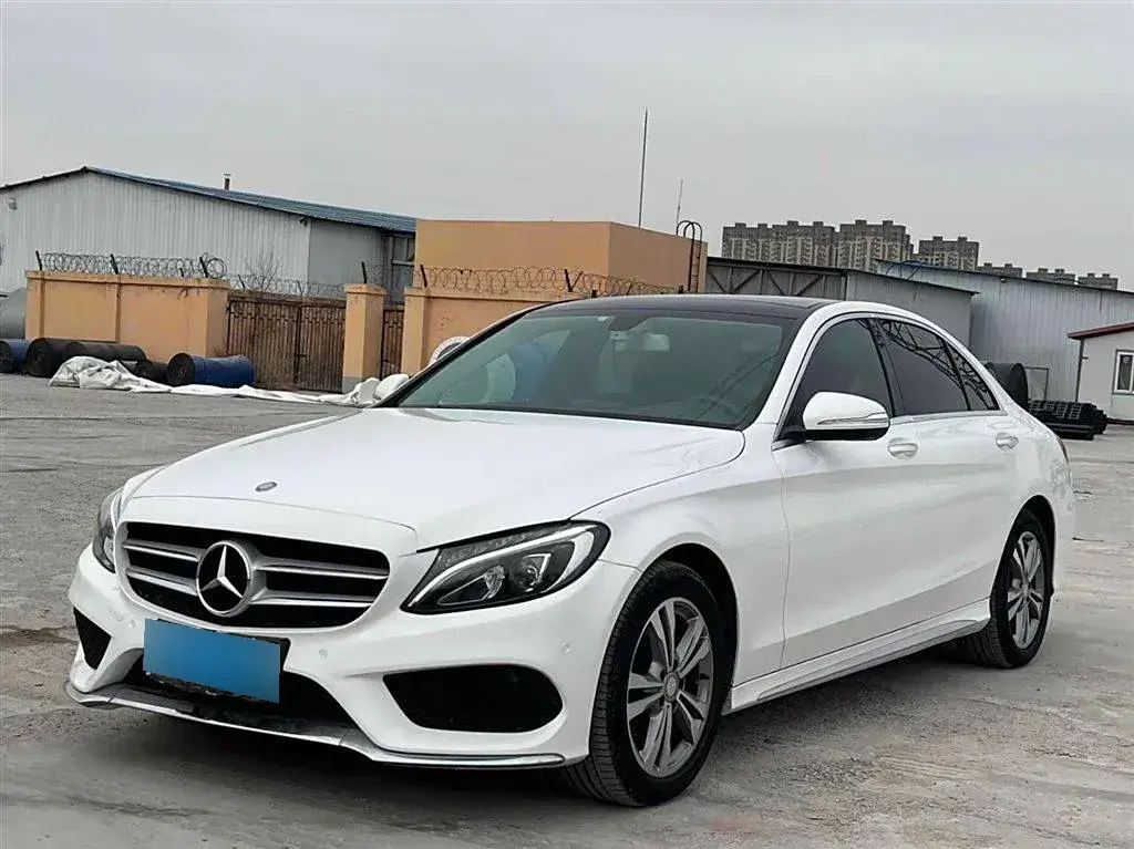 2015 Mercedes-Benz C Class 2.0T 184HP L4 7AT