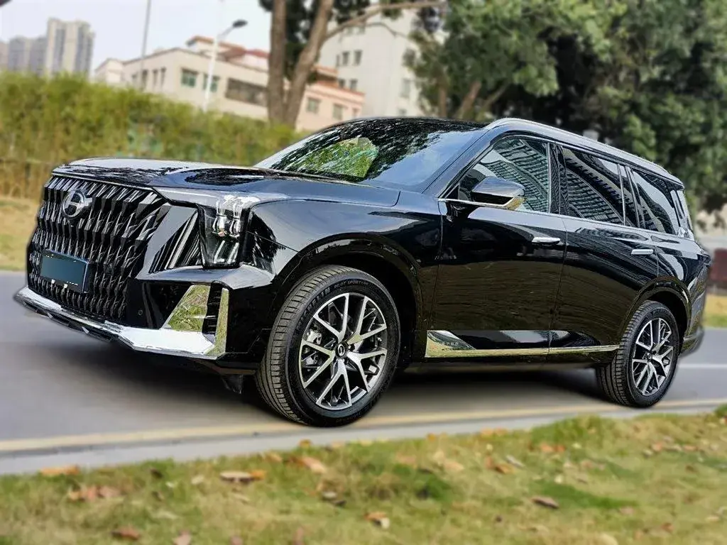 2022 GAC Trumpchi GS8 2.0T 190HP L4 E-CVT Hybrid