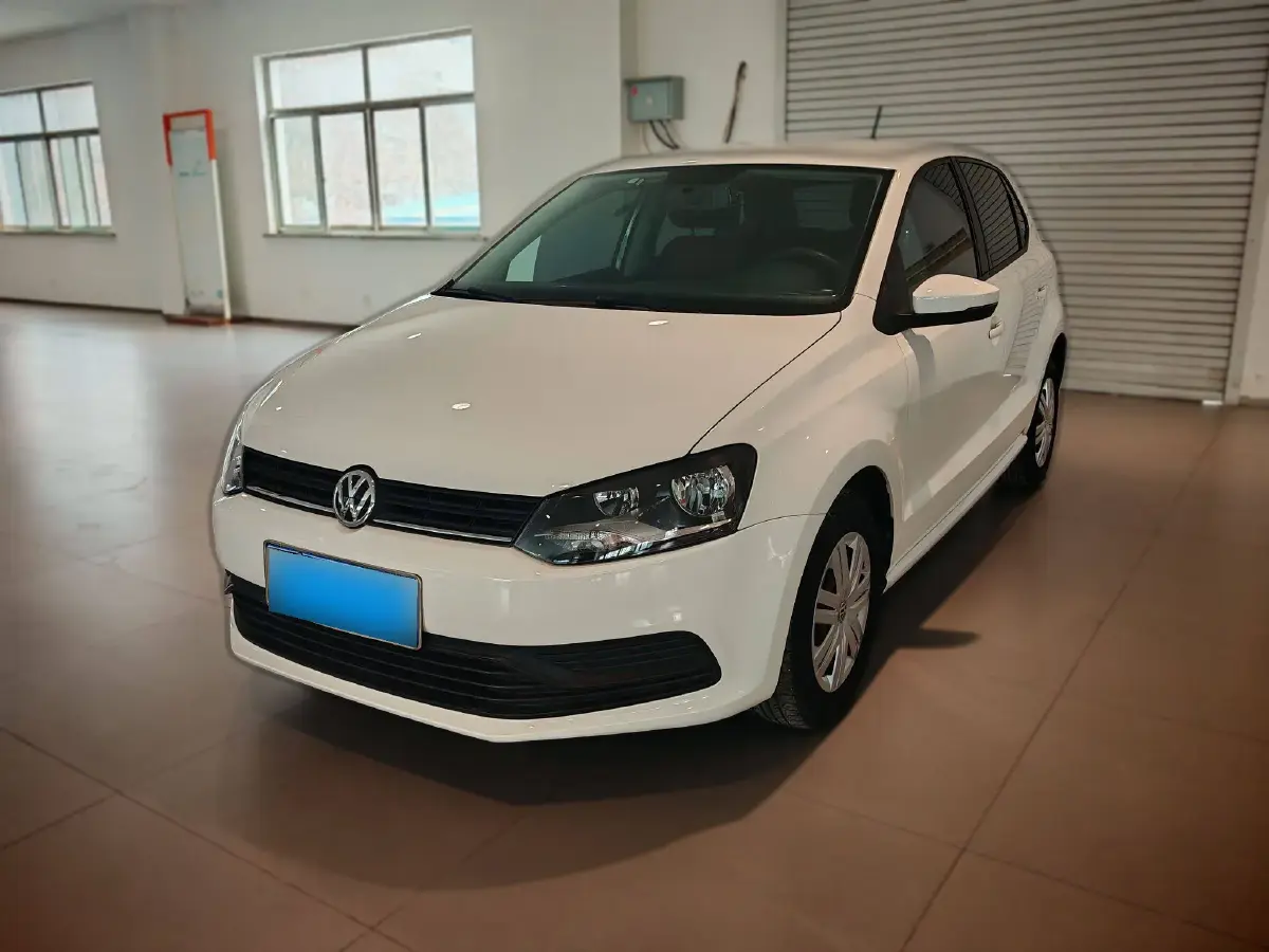 2018 Volkswagen Polo 1.5L 110HP L4 6AT