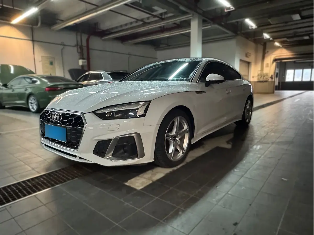 2022 Audi A5 2.0T 204HP L4 7DCT