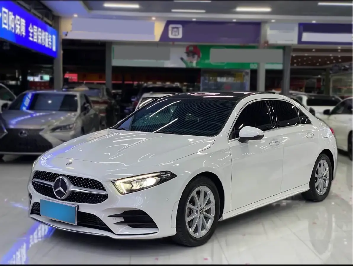 2020 Mercedes-Benz A Class 1.3T 163HP L4 7DCT