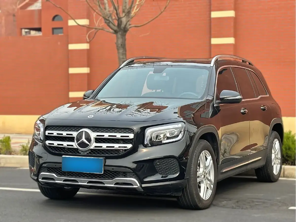 2023 Mercedes-Benz GLB Class 2.0T 190HP L4 8DCT