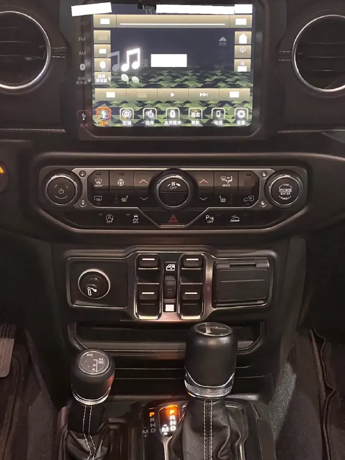 2022 Jeep Gladiator 3.6L 284HP V6 8AT,autocango,china used car exporter,china ev exporter,chinese used car exporter,chinese used ev exporter