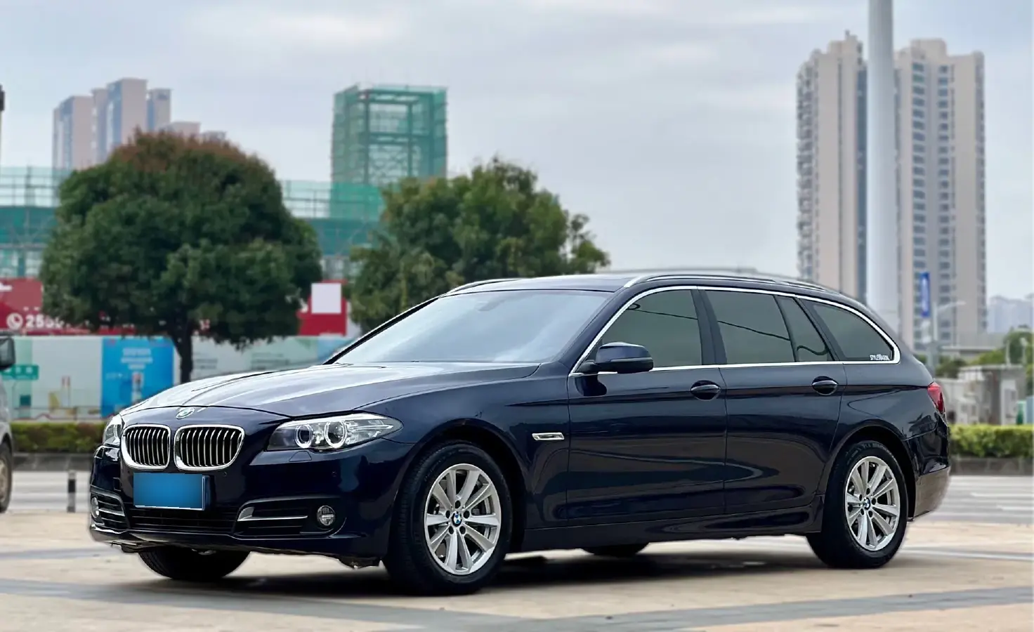 2014 BMW 5 Series 2.0T 184HP L4 8AT