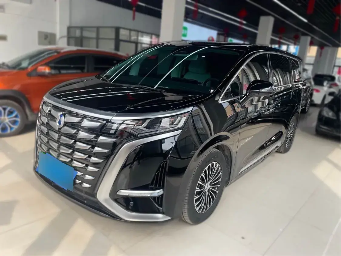 2024 Denza D9 1.5T 139HP L4 E-CVT PHEV 40KWH