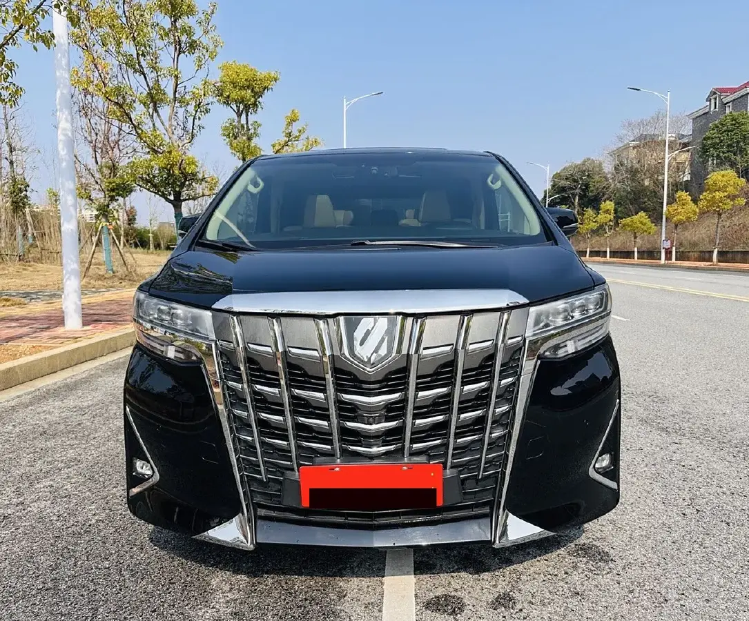 2018 Toyota Alphard 3.5L 275HP V6 6AT