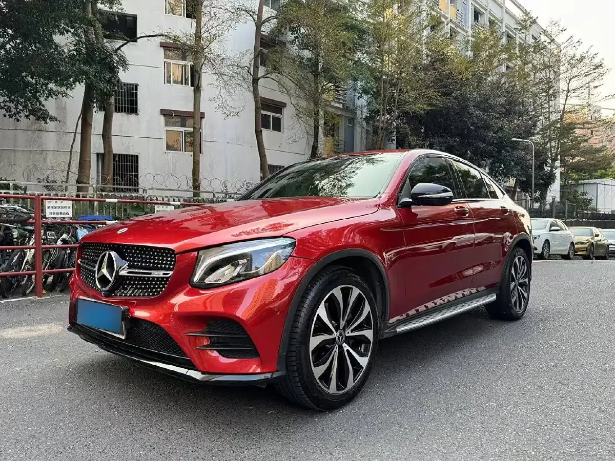 2017 Mercedes-Benz GLC Coupe 2.0T 211HP L4 9AT