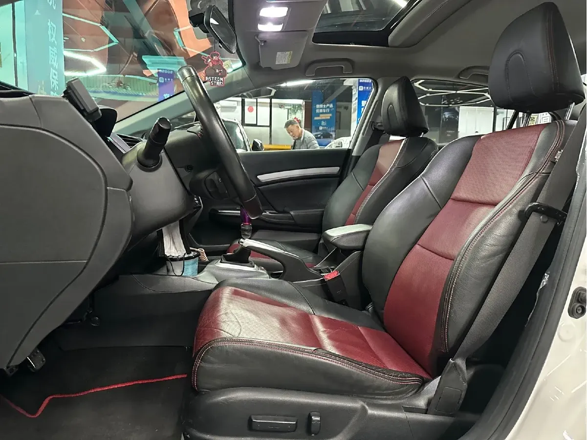 2014 Honda Civic 2.4L 207HP L4 6MT,autocango,china used car exporter,china ev exporter,chinese used car exporter,chinese used ev exporter