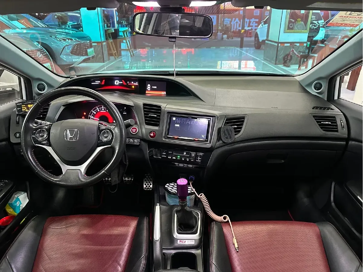 2014 Honda Civic 2.4L 207HP L4 6MT,autocango,china used car exporter,china ev exporter,chinese used car exporter,chinese used ev exporter