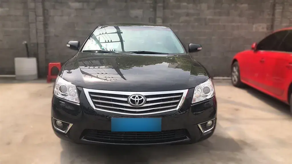 2010 Toyota Camry 2.0L 147HP L4 4AT