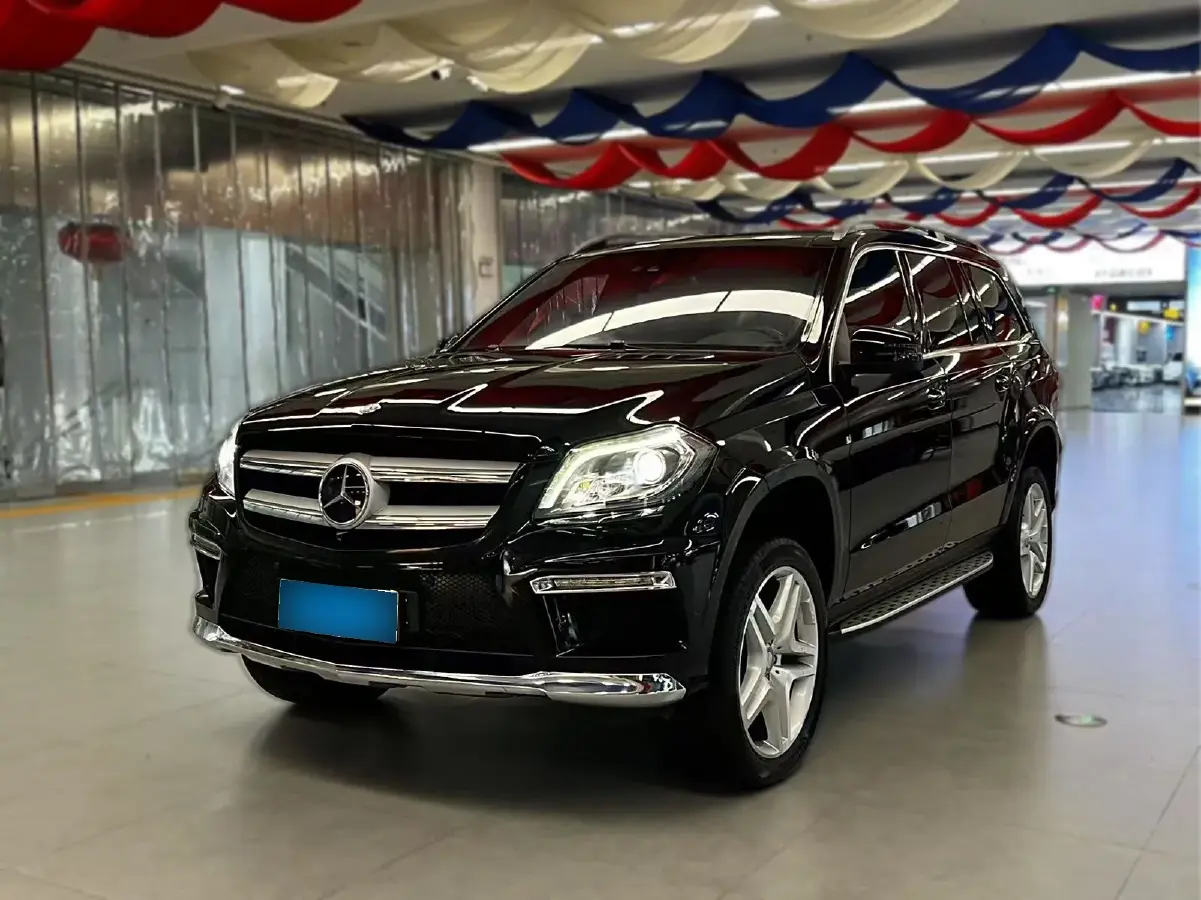2015 Mercedes-Benz GL Class 4.0T 421HP V8 7AT