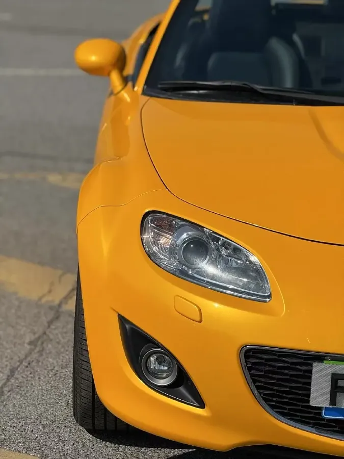 2009 Mazda MX-5 2.0L 160HP L4 6AT,autocango,china used car exporter,china ev exporter,chinese used car exporter,chinese used ev exporter