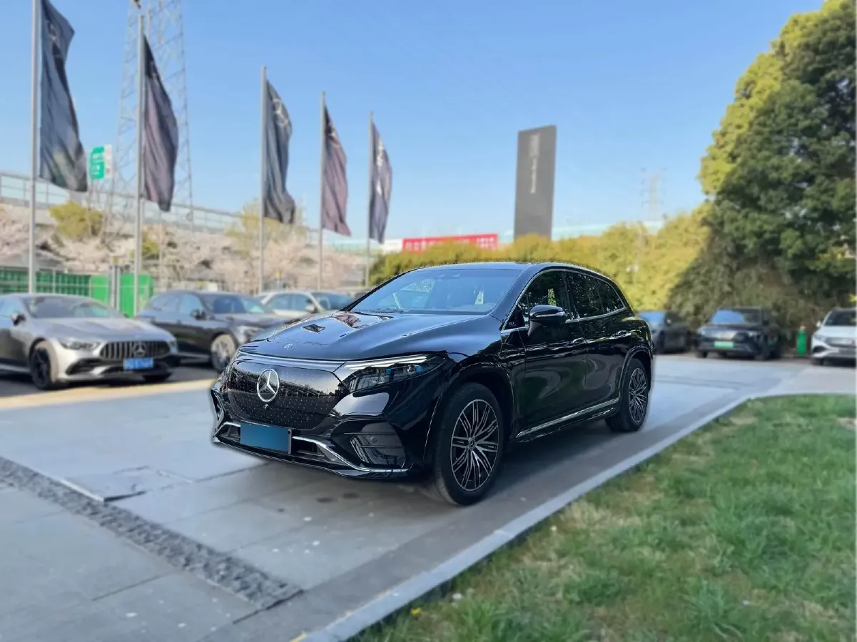 2023 Mercedes-Benz EQS SUV BEV 111.8KWH,autocango,china used car exporter,china ev exporter,chinese used car exporter,chinese used ev exporter