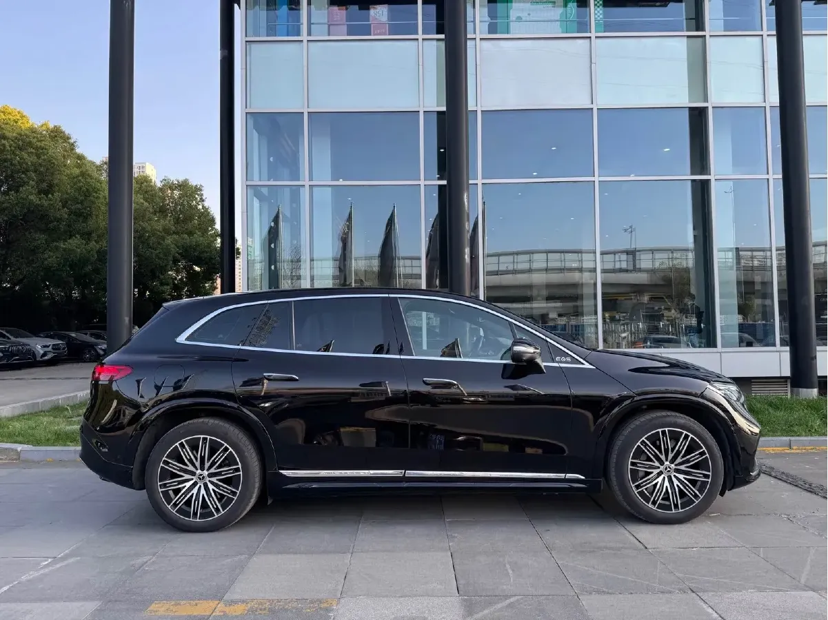 2023 Mercedes-Benz EQS SUV BEV 111.8KWH,autocango,china used car exporter,china ev exporter,chinese used car exporter,chinese used ev exporter
