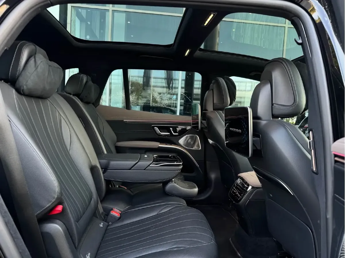 2023 Mercedes-Benz EQS SUV BEV 111.8KWH,autocango,china used car exporter,china ev exporter,chinese used car exporter,chinese used ev exporter