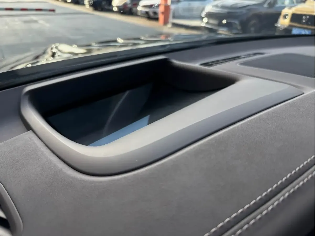 2023 Mercedes-Benz EQS SUV BEV 111.8KWH,autocango,china used car exporter,china ev exporter,chinese used car exporter,chinese used ev exporter