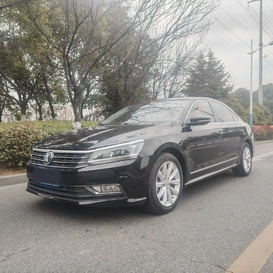 2017 Volkswagen Passat 1.8T 180HP L4 7DCT