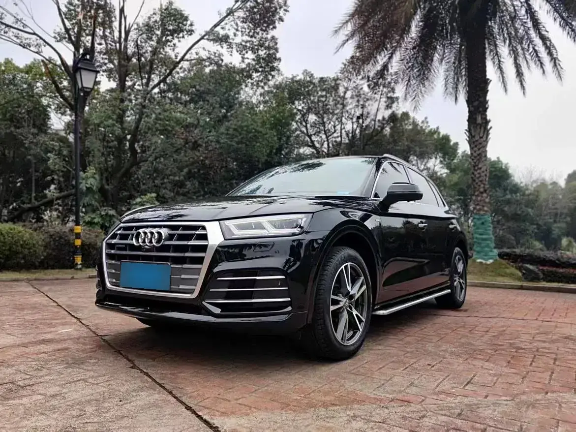 2018 Audi Q5L 2.0T 190HP L4 7DCT