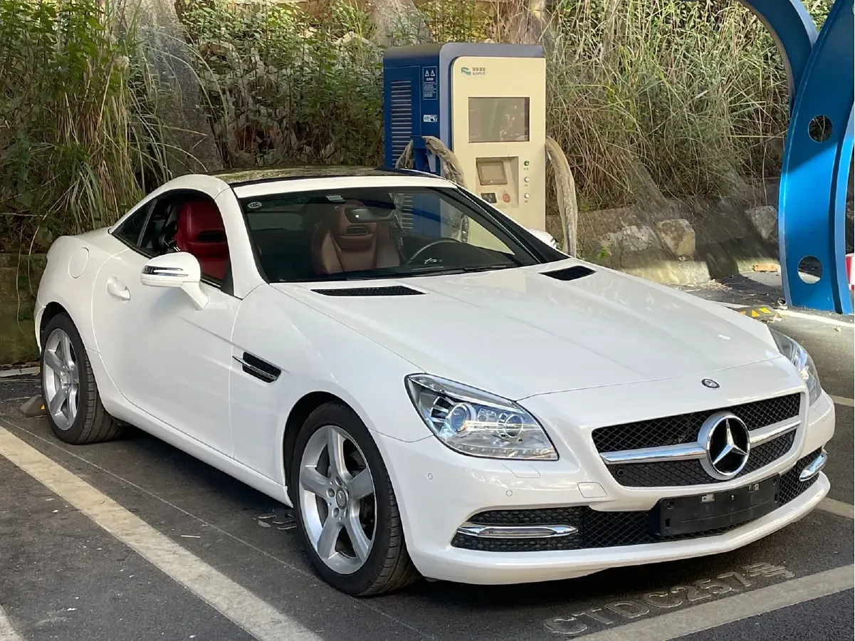 2015 Mercedes-Benz SLK Class 1.8T 184HP L4 7AT,autocango,china used car exporter,china ev exporter,chinese used car exporter,chinese used ev exporter