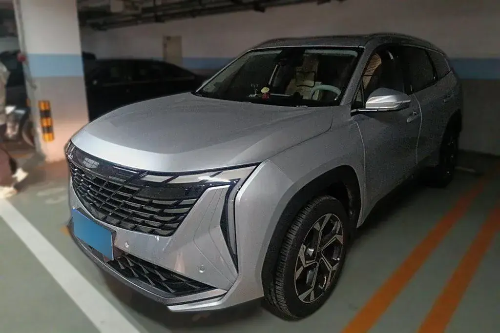 2023 Geely StarRay 1.5T 181HP L4 7DCT