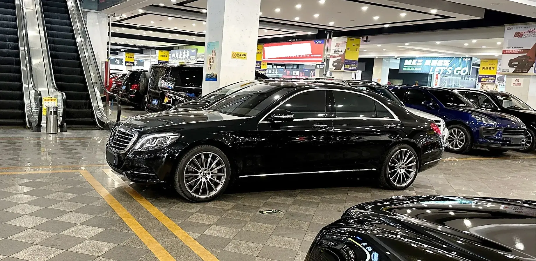 2014 Mercedes-Benz S Class 4.7T 435HP V8 7AT