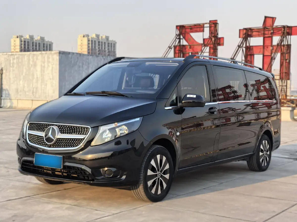 2021 Mercedes-Benz Vito 2.0T 211HP L4 9AT
