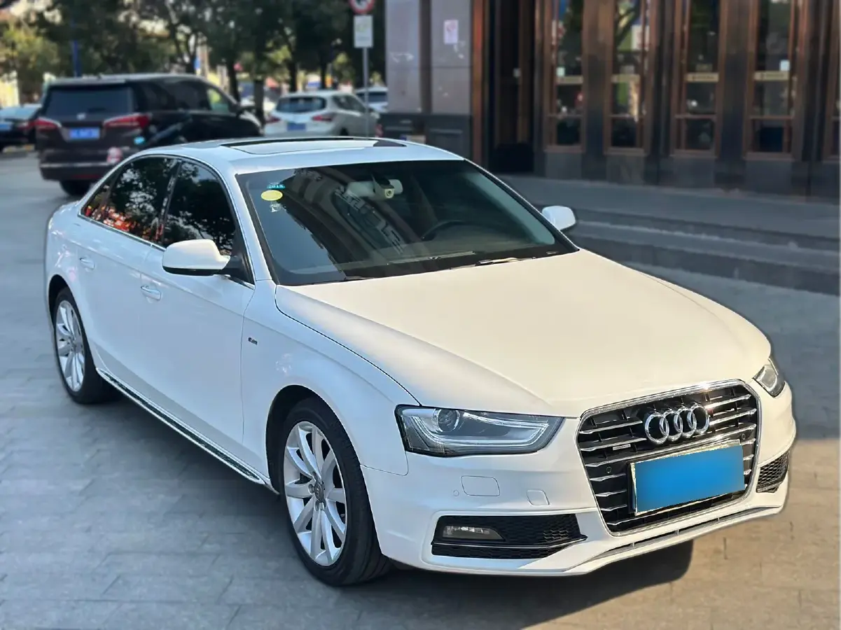 2016 Audi A4L 2.0T 224HP L4 7DCT