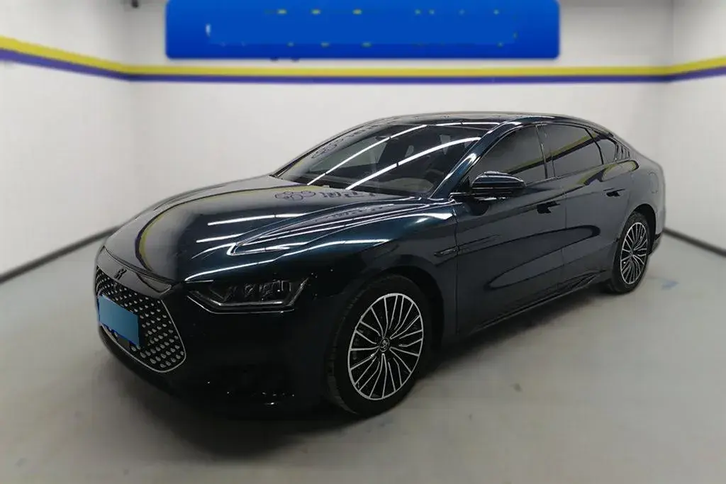 2022 BYD Han 1.5T 139HP L4 E-CVT PHEV 18.3KWH