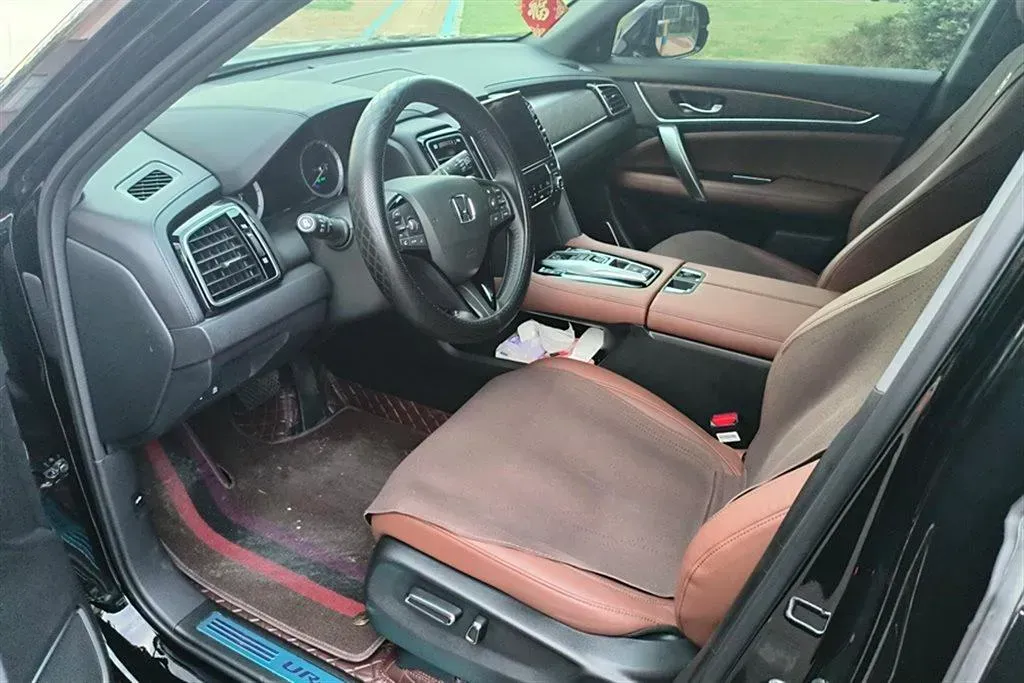 2020 Honda UR-V 2.0T 272HP L4 9AT,autocango,china used car exporter,china ev exporter,chinese used car exporter,chinese used ev exporter