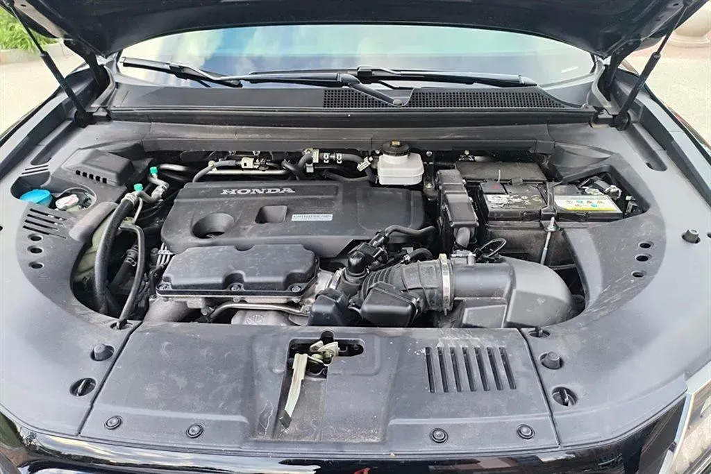 2020 Honda UR-V 2.0T 272HP L4 9AT,autocango,china used car exporter,china ev exporter,chinese used car exporter,chinese used ev exporter