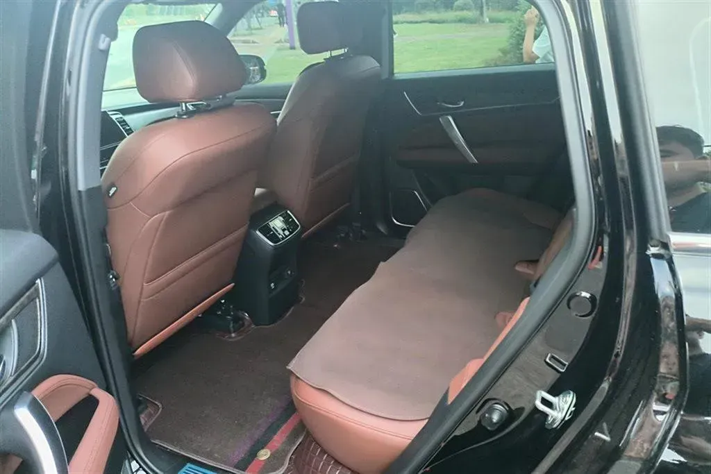 2020 Honda UR-V 2.0T 272HP L4 9AT,autocango,china used car exporter,china ev exporter,chinese used car exporter,chinese used ev exporter