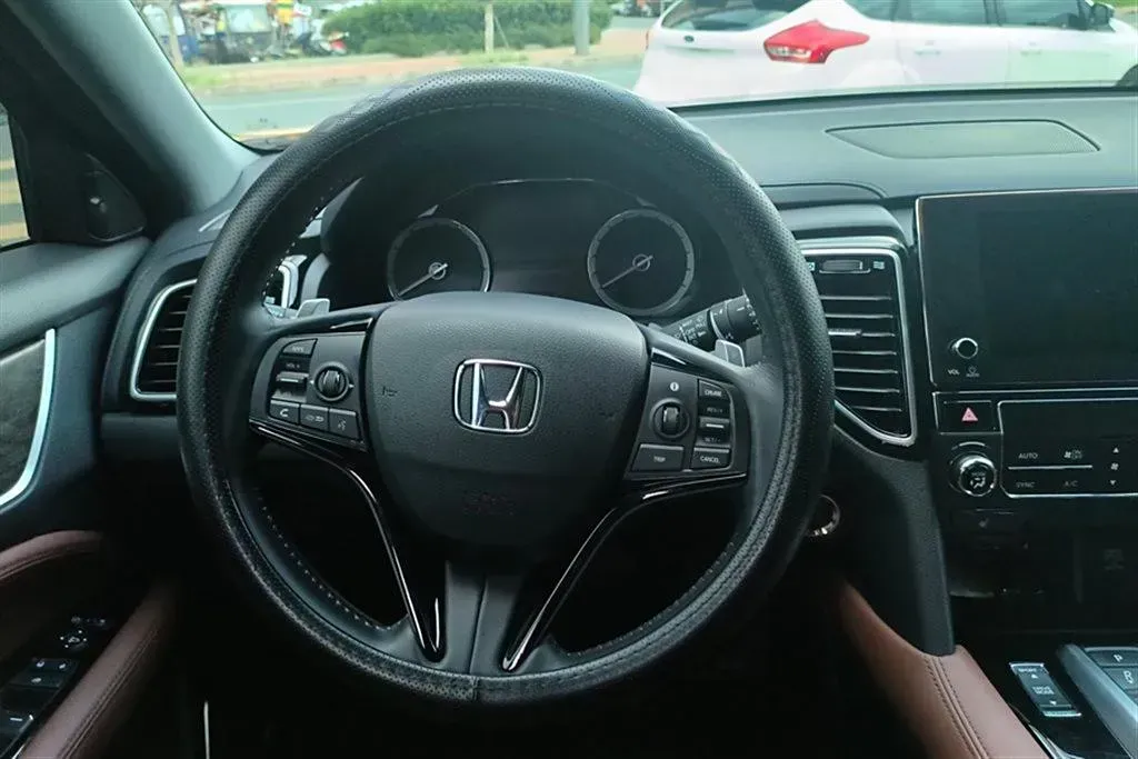 2020 Honda UR-V 2.0T 272HP L4 9AT,autocango,china used car exporter,china ev exporter,chinese used car exporter,chinese used ev exporter