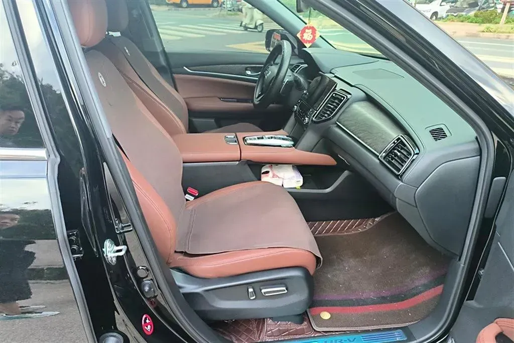 2020 Honda UR-V 2.0T 272HP L4 9AT,autocango,china used car exporter,china ev exporter,chinese used car exporter,chinese used ev exporter