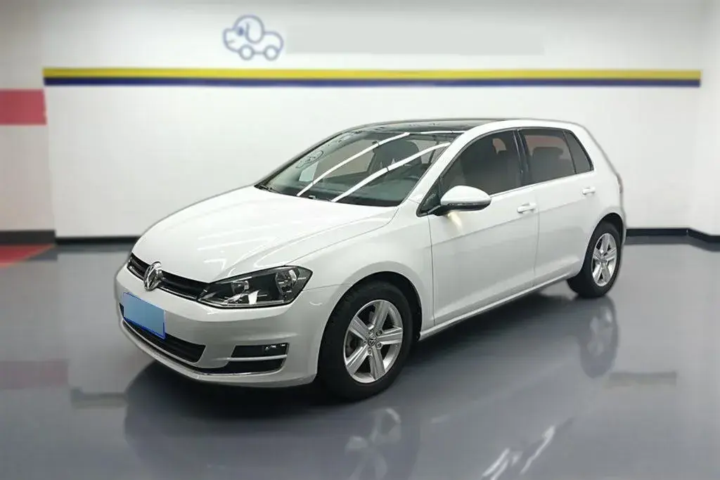 2015 Volkswagen Golf 1.4T 131HP L4 7DCT