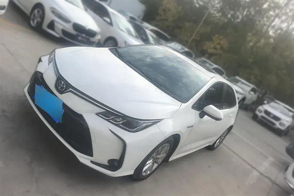 2023 Toyota Corolla 1.8L 98HP L4 E-CVT Hybrid