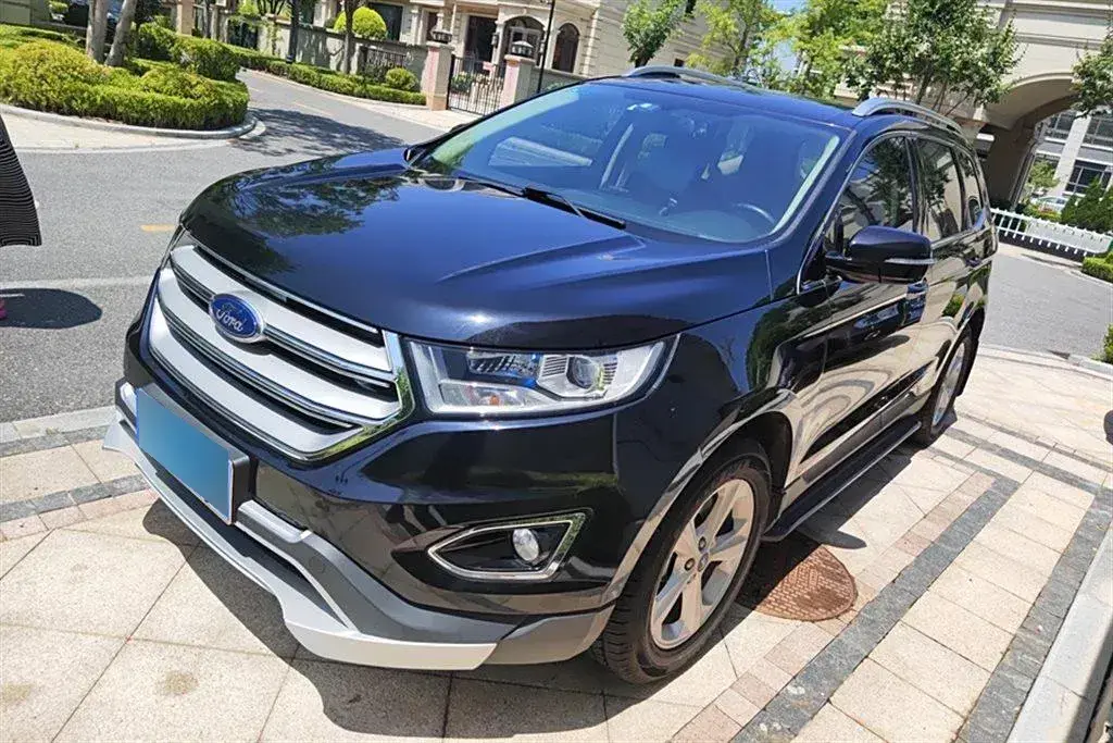 2018 Ford Edge 2.0T 245HP L4 6AT