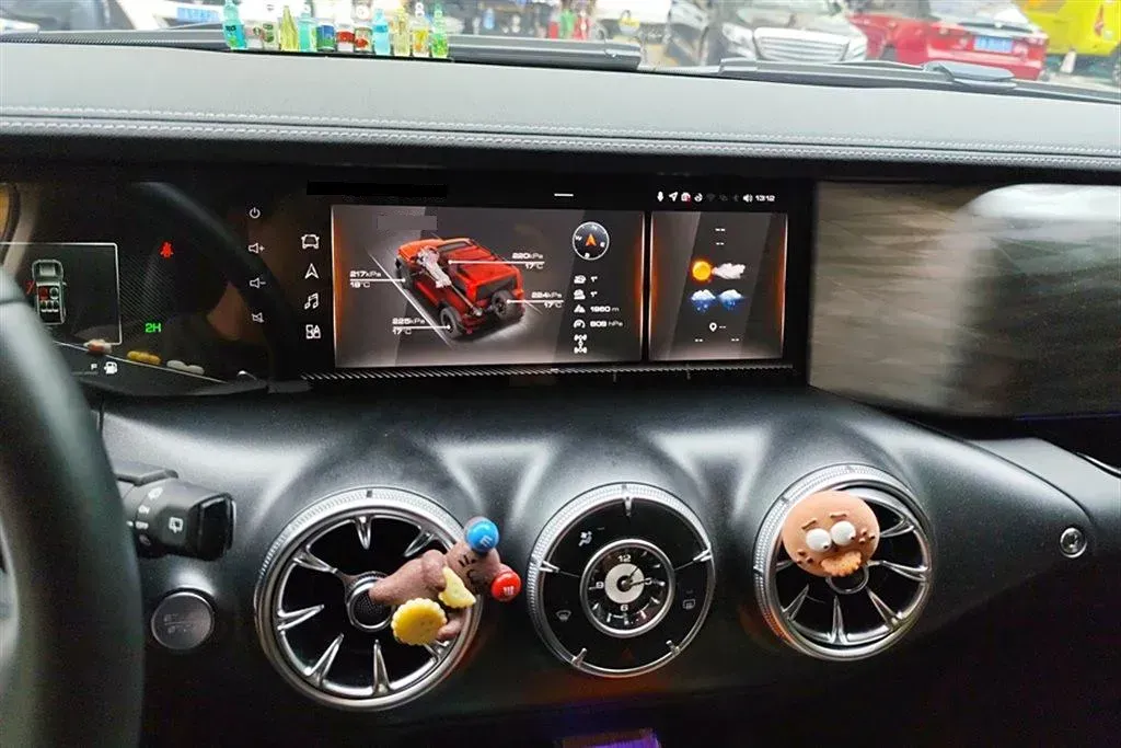 2021 Tank 300 2.0T 227HP L4 8AT,autocango,china used car exporter,china ev exporter,chinese used car exporter,chinese used ev exporter