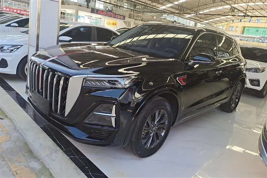 2023 HongQi HS5 2.0T 252HP L4 8AT