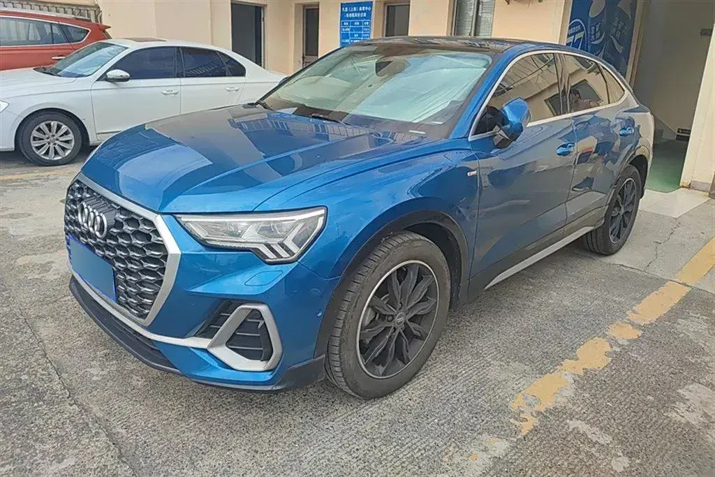 2020 Audi Q3 Sportback 2.0T 220HP L4 7DCT