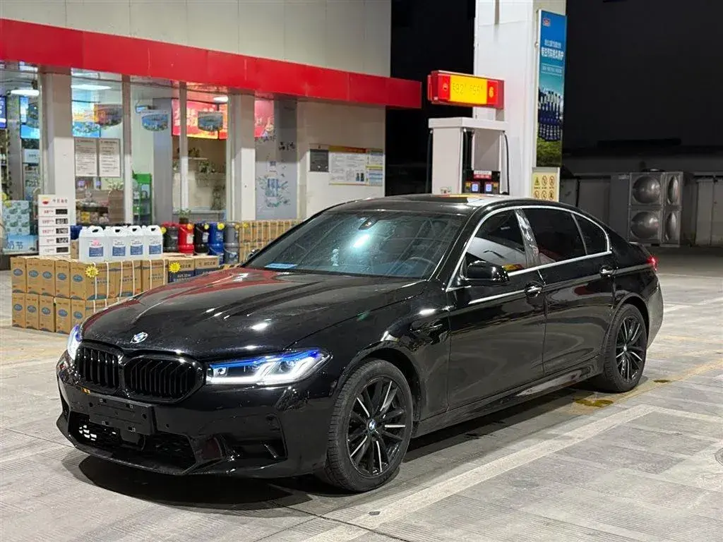 2011 BMW 5 Series 2.5L 177HP L6 8AT