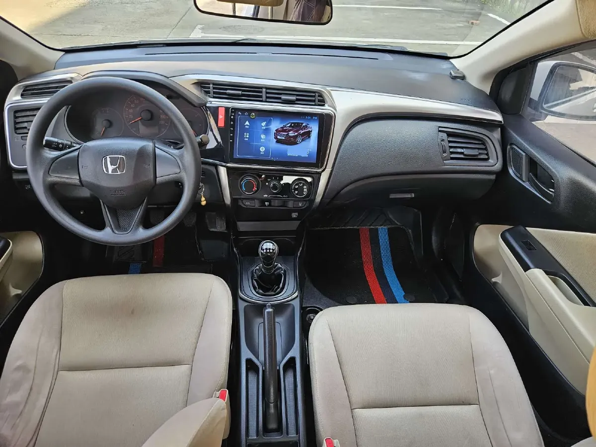 2017 Honda City 1.5L 131HP L4 5MT,autocango,china used car exporter,china ev exporter,chinese used car exporter,chinese used ev exporter