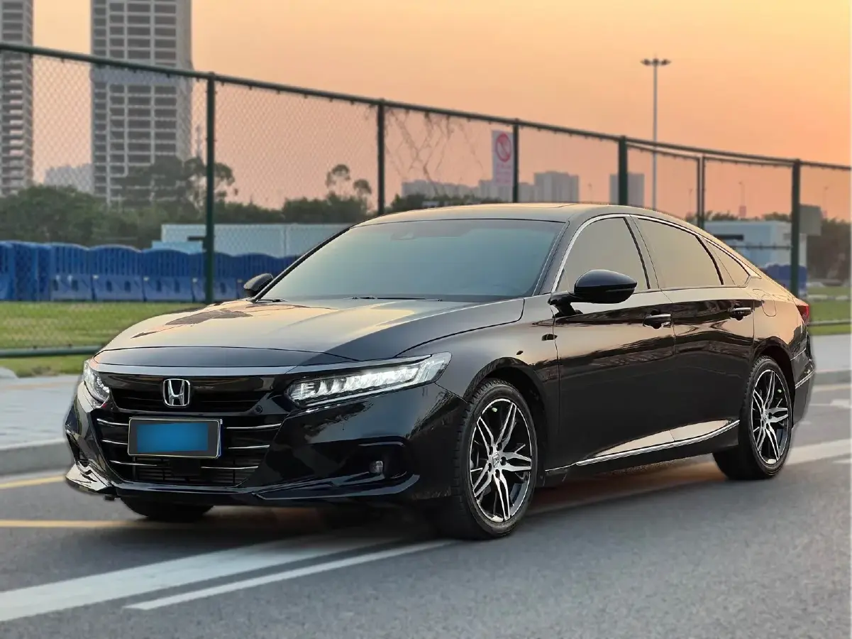 2022 Honda Accord 1.5T 194HP L4 CVT